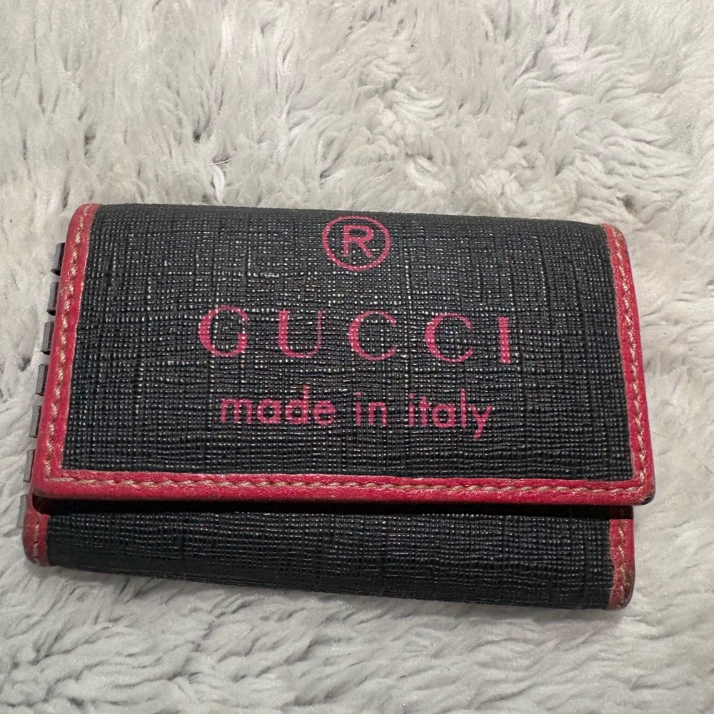 Gucci Black Wallet with Pink Trim and Logo